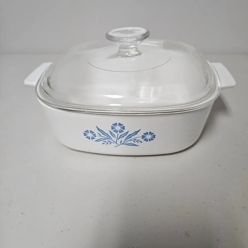 Vintage Corning Ware 2 QT Blue Cornflower Covered Casserole A-2-B & Pyrex Lid